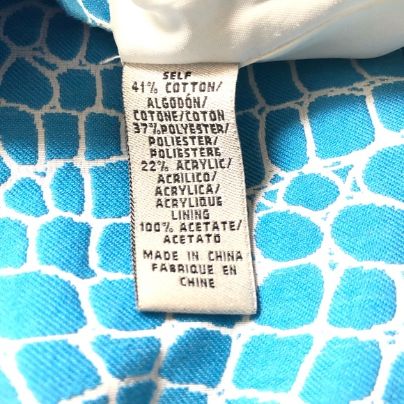 Dress - Picture 9 of 9